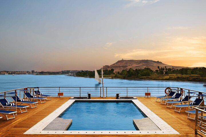 Private 4 Days Luxury 5-Star Nile Cruise Tour From Aswan to Luxor - Photo 1 of 6