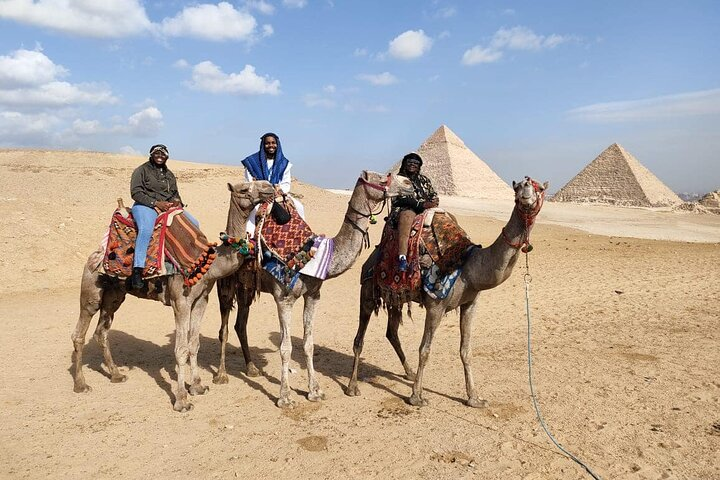 Private Camel or Horseback Riding around Giza Pyramids - Photo 1 of 16