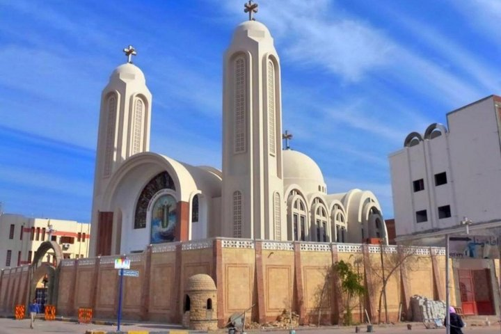 Private city tour of Hurghada (minimum 2 people) - Photo 1 of 20