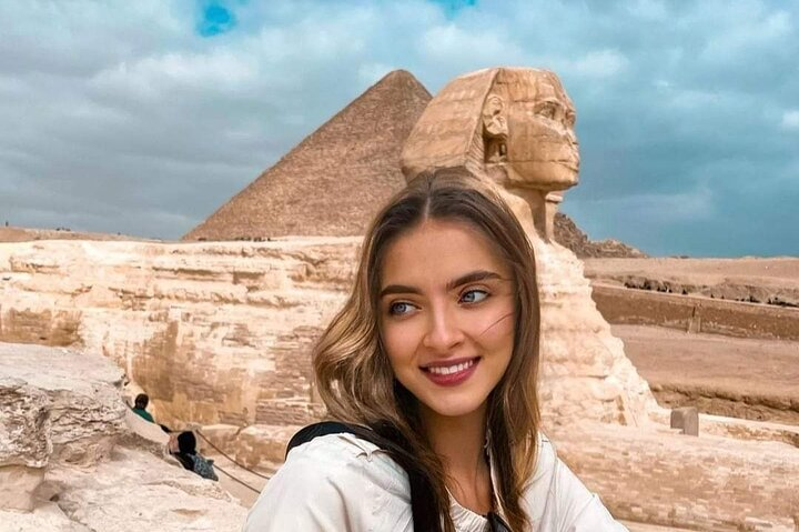 Private Day Tour at Pyramids of Giza & Egyptian Museum - Photo 1 of 9