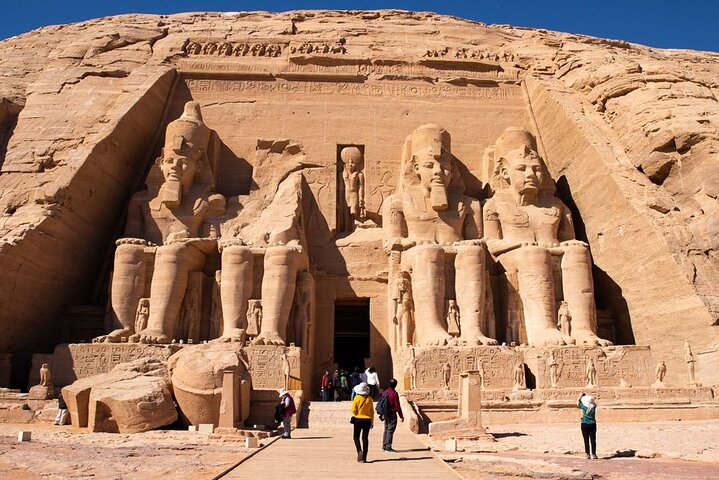 Private Day Trip to Abu simbel temple - Photo 1 of 2