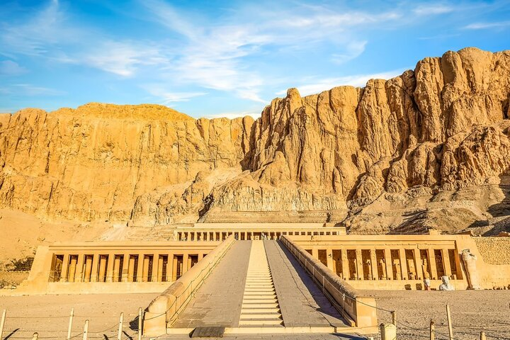Private Full Day Tour to East and West Banks of Luxor - Photo 1 of 4