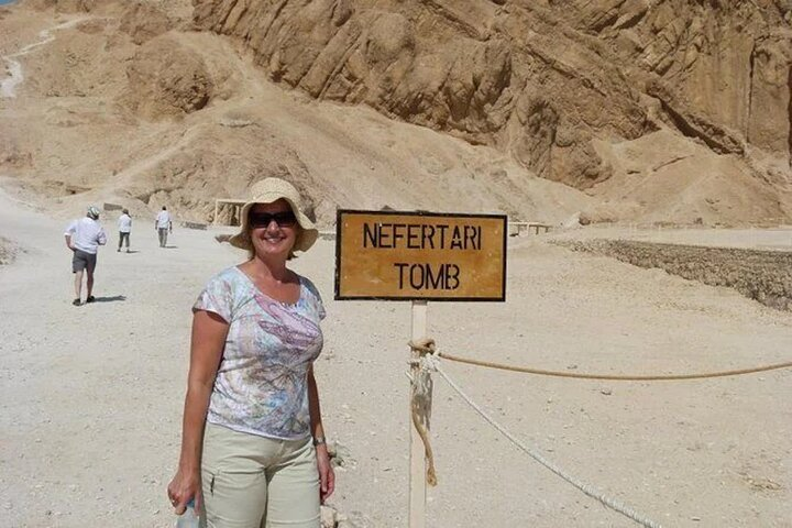 Private Half Day Tour in Valley of the Queen and Habu Temple - Photo 1 of 7