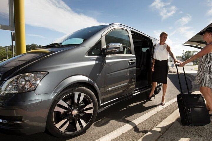 Private One-Way Transfer between Hurgahda Airport and Hotels - Photo 1 of 6