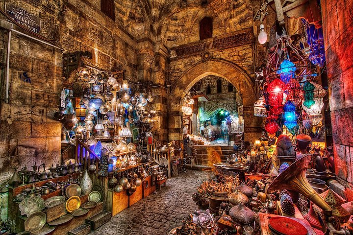 Private Shopping And Walking Tours To Old Markets And Local Souqs - Photo 1 of 15