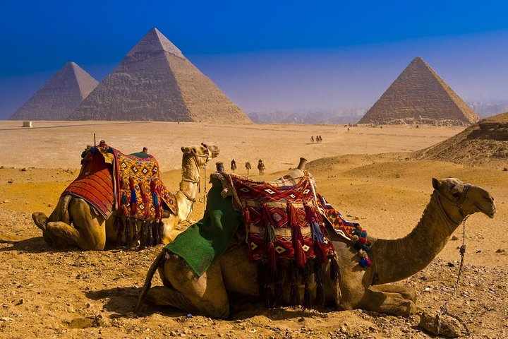 Private tour from Hurghada to Pyramids OF GIZA tour - Photo 1 of 3