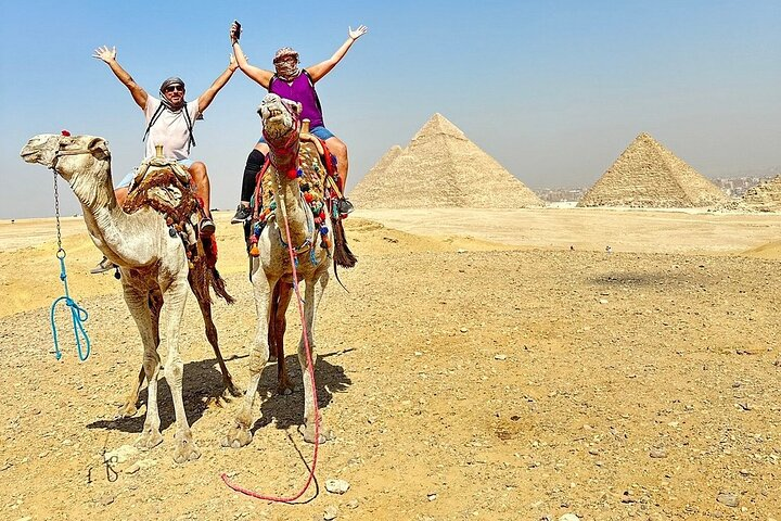 Private Tour Giza pyramids, Sphinx and Egyptian Museum with Expert guide - Photo 1 of 19