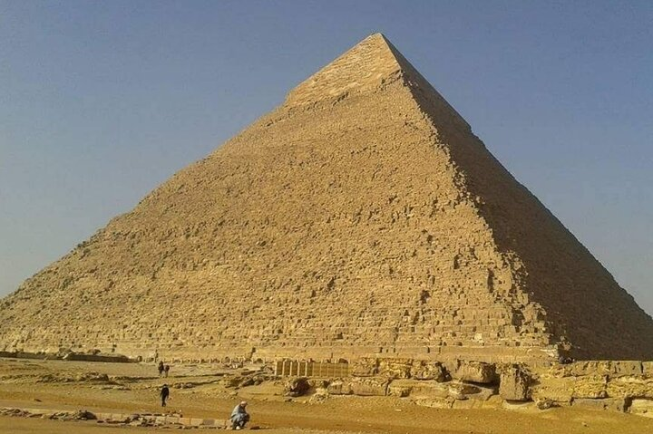 Private Tour in Giza Pyramids and Egyptian Museum - Photo 1 of 6
