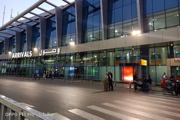 Private Transfer From Cairo Airport To Hotels In Cairo Or Giza - Photo 1 of 6