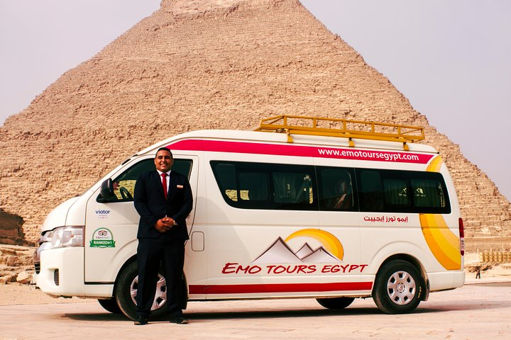 Private Transfer from Cairo airport to Pyramids area - Photo 1 of 17