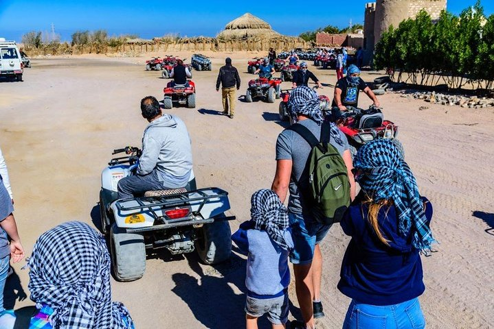 private Transfer from Luxor to Hurghada - Photo 1 of 7