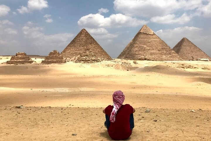 private trip to Giza Pyramids and Saqqara  - Photo 1 of 7