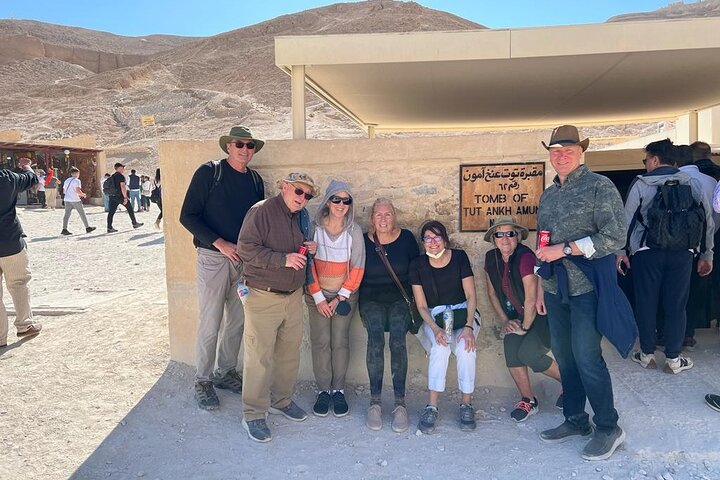 Guided tour to Luxor From Cairo by plane visiting the Tut Tomb - Photo 1 of 20