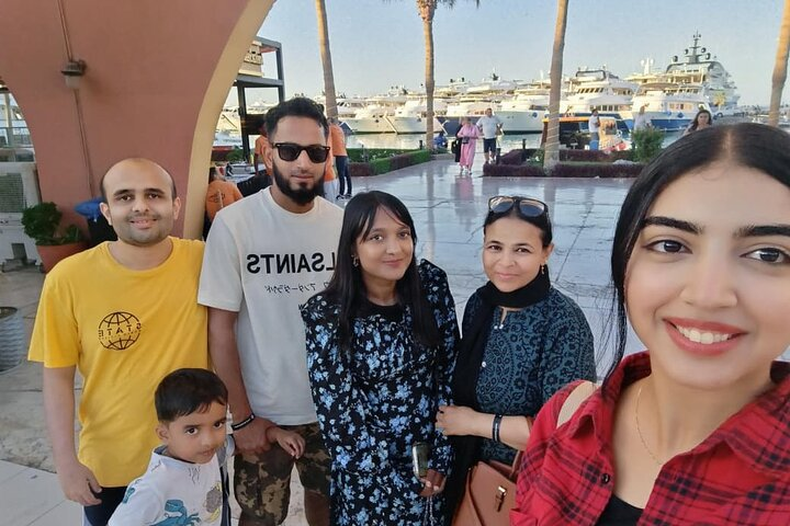 Hurghada Private Guided City Tour with Shopping - Photo 1 of 25