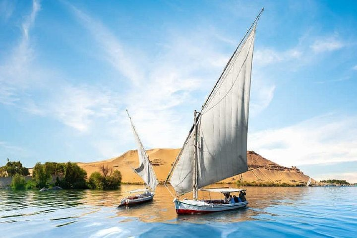 Pyramids and Sphinx Tour with River Nile Boat Cruise - Photo 1 of 2