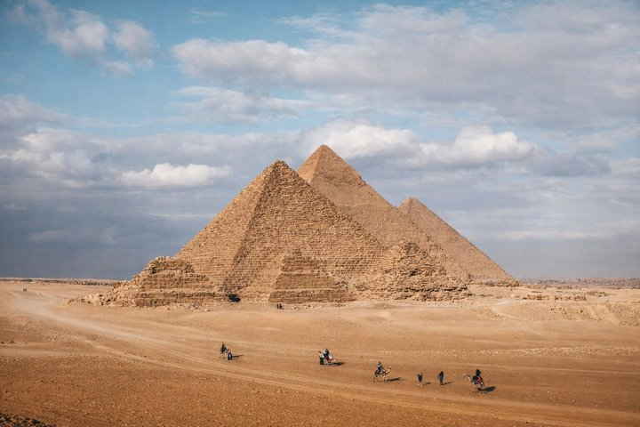 GEM and Pyramids of Giza Day Trip By Bus From Sharm El Sheikh - Photo 1 of 18