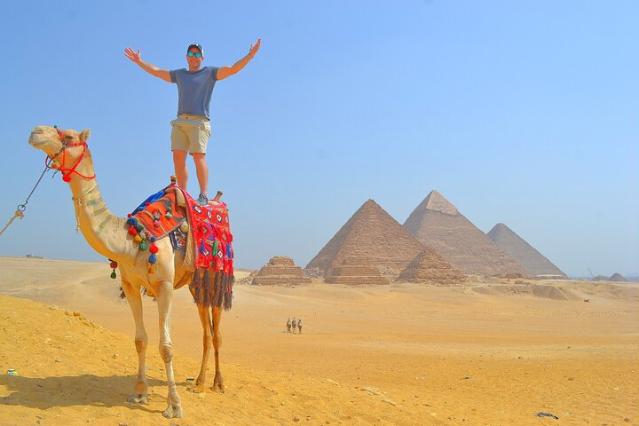 Pyramids of Giza & Professional photoshoot - Photo 1 of 25