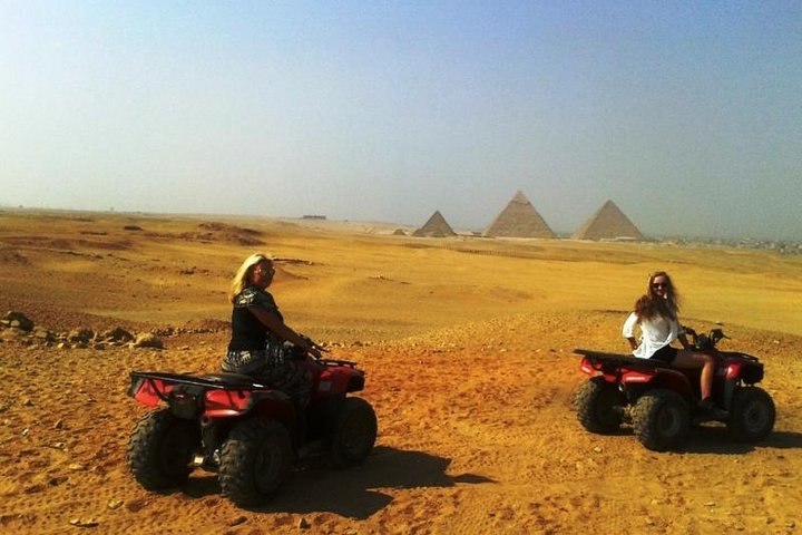 Quad bike ride in the pyramids of Giza - Photo 1 of 6
