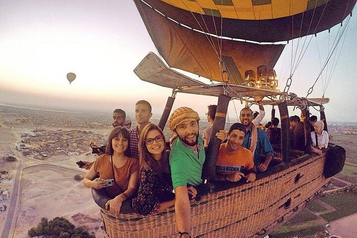 Rising with the Sun An Exhilarating Luxor Hot Air Balloon  - Photo 1 of 4
