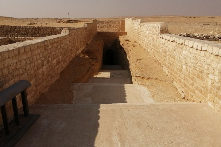 Ancient Egypt Uncovered: Memphis, Sakkara & Dahshur Pyramids - Photo 1 of 7