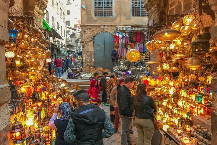 Shopping Delights Khan el Khalili Bazaar  - Photo 1 of 8