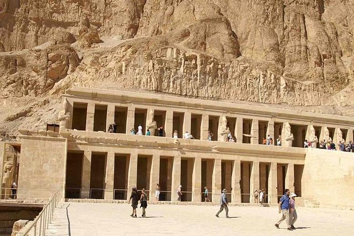 Luxor 2 days trip from Safaga Port