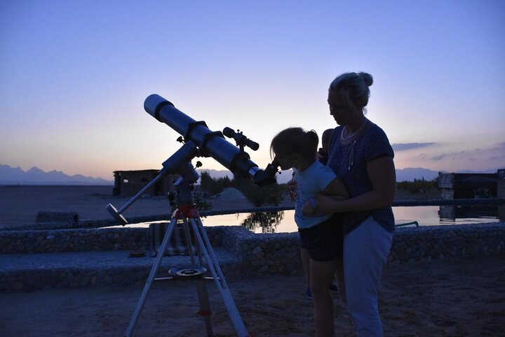 Star Watching in the desert - Photo 1 of 9
