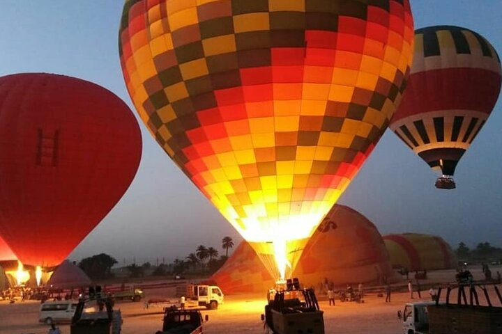  Sunrise hot air Balloon Rides in Luxor - Photo 1 of 5