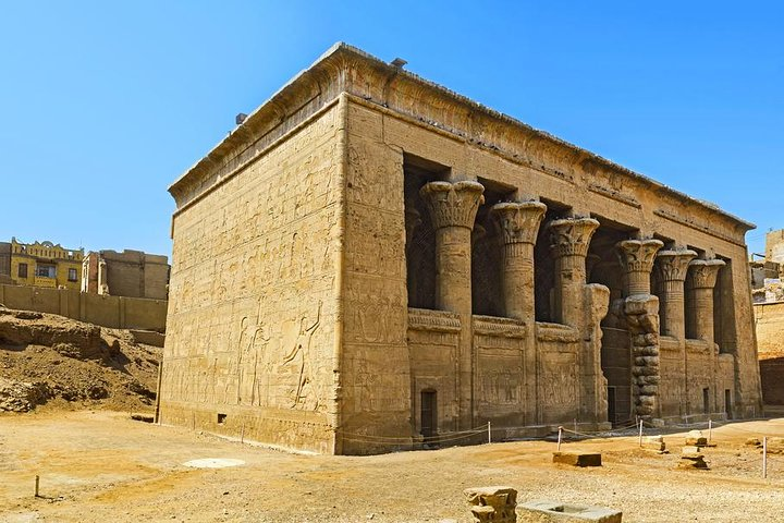 TEMPLE OF KHNUM AT ESNA