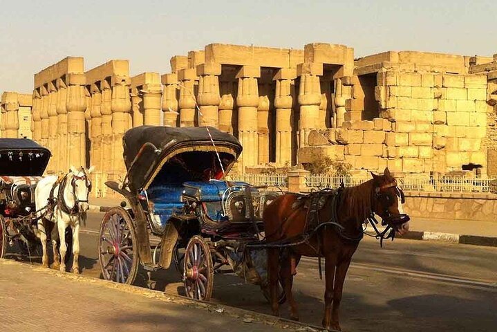 tour by horse carriage - Photo 1 of 1