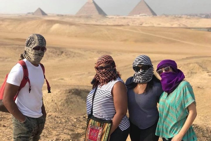 Giza pyramids Cairo tour
