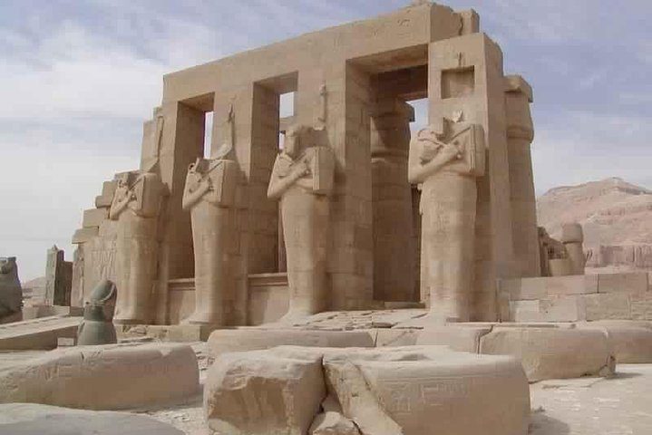 Habu temple and Ramseum