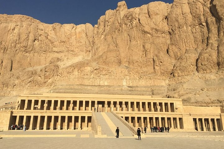 Tour to the west Bank in luxor - Photo 1 of 6