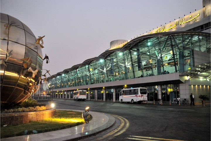  Transfers From Cairo Airport - Photo 1 of 5