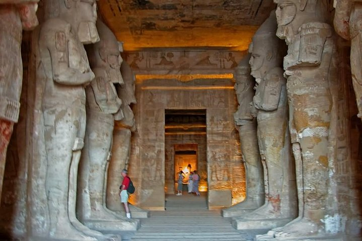 Trip to Abu Simbel by Coach - Photo 1 of 3