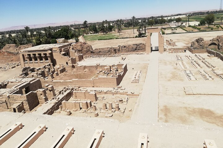 Dendera temple from the Panorama 