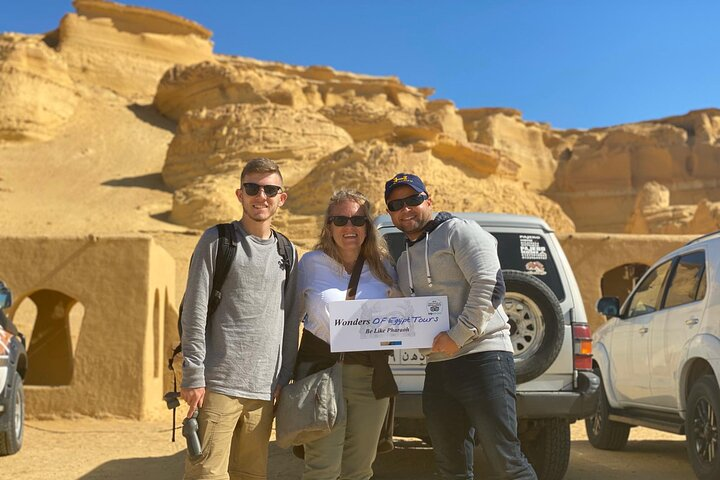  Two Day Tours to Whales Valley , Desert Camping & Giza Pyramids  - Photo 1 of 10