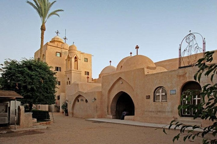 Wadi El-Natron Monasteries - Photo 1 of 2