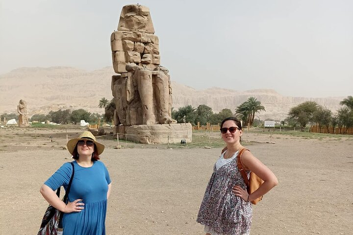 west Luxor Hatsheput temple valley of the king Memnon statue from luxor hotel - Photo 1 of 11