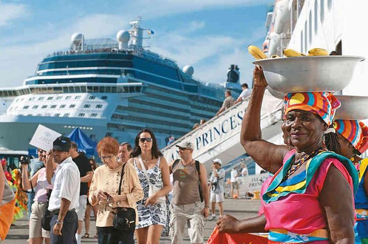 3 Hour Panoramic tour for cruise ship passengers - Photo 1 of 7