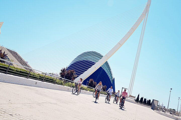 Essential Valencia by Bike | Discover the City’s Best in One Ride
 - Photo 1 of 7