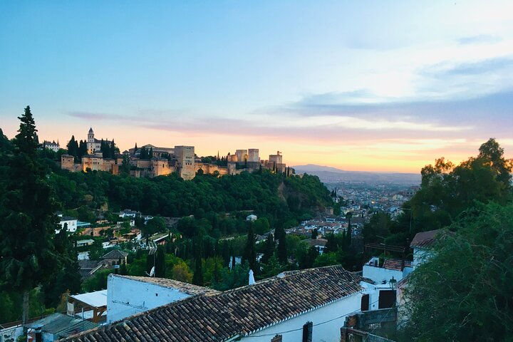 Albaicin&Sacromonte at sunset: The Muslim and Gypsy Neighborhoods - Photo 1 of 13