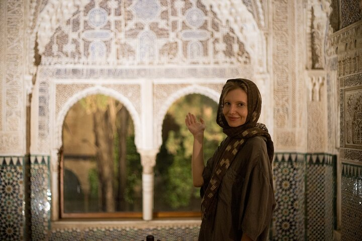 In my natural habitat :) The Lindaraja Viewpoint