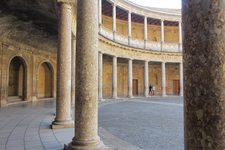 Alhambra private tour (without tickets) total/group Max 15 people - Photo 1 of 8