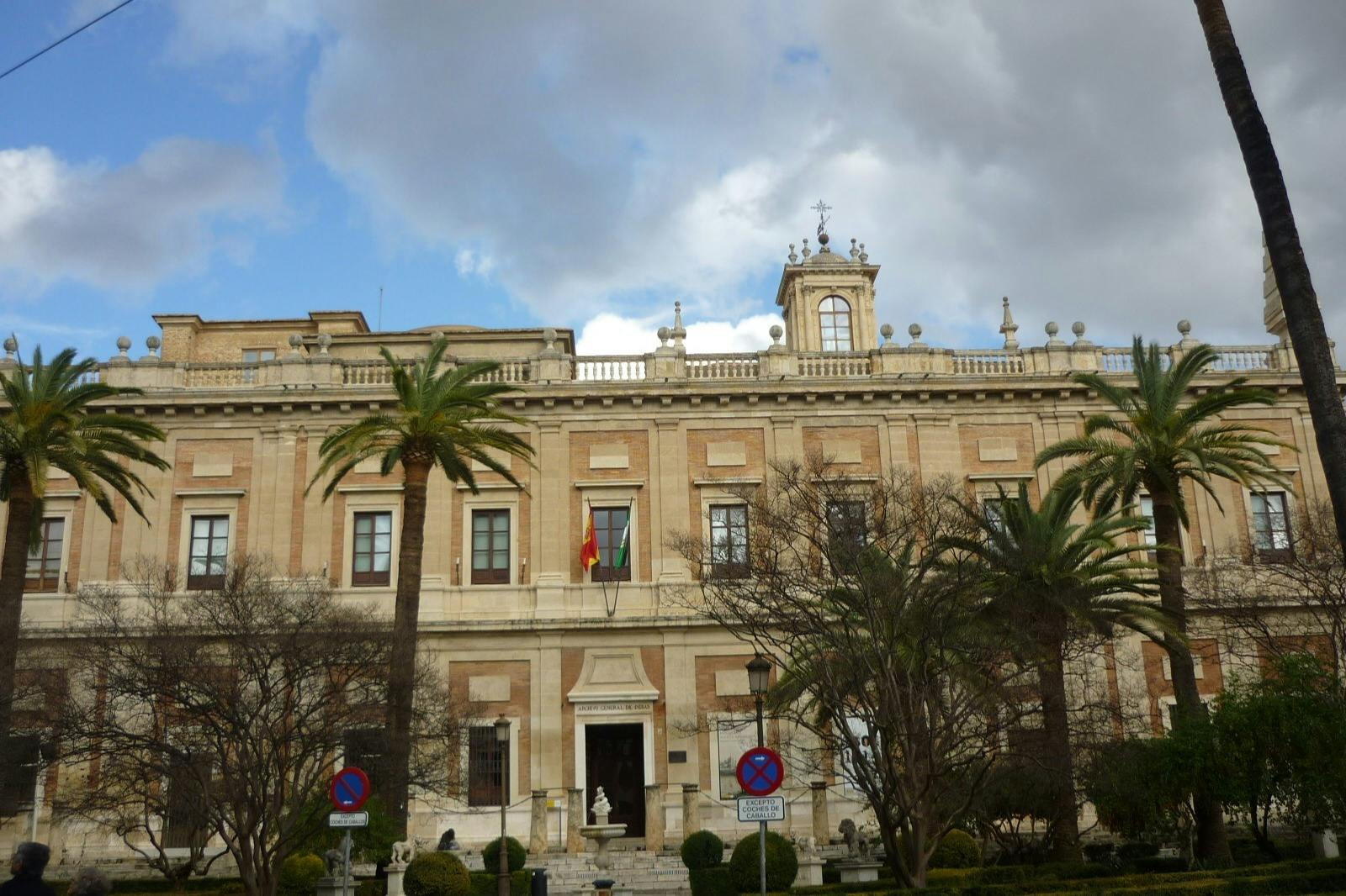 Archivo de Indias Seville & Torre del Oro: Entry Ticket + Guided Tour - Photo 1 of 4