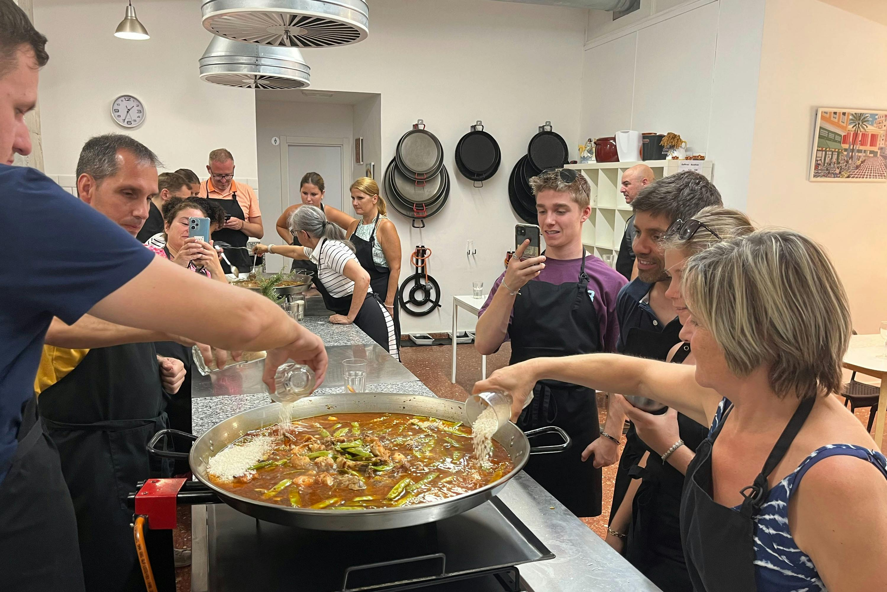 Valencia: Paella, Tapas & Sangria Cooking Class - Photo 1 of 5