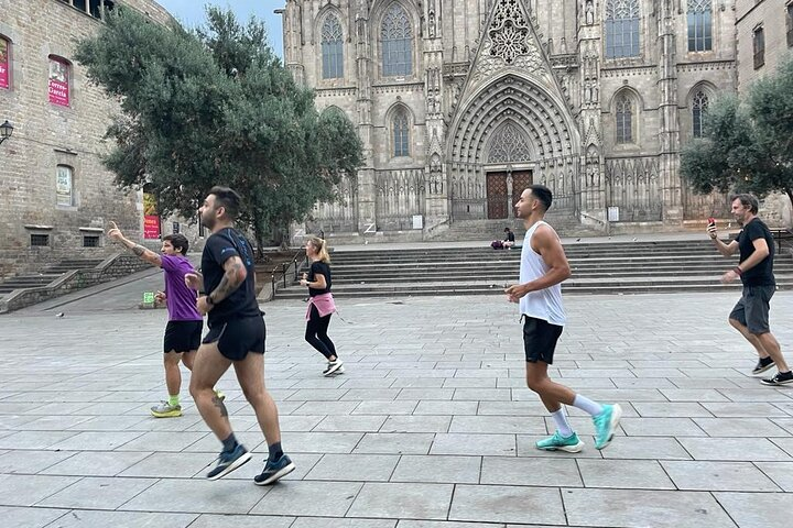Barcelona Highlights Running Tour  - Photo 1 of 13
