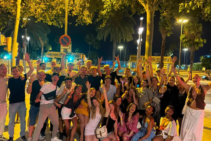 Barcelona Pub Crawl by KING -The Best Party tour & VIP Club Entry - Photo 1 of 25