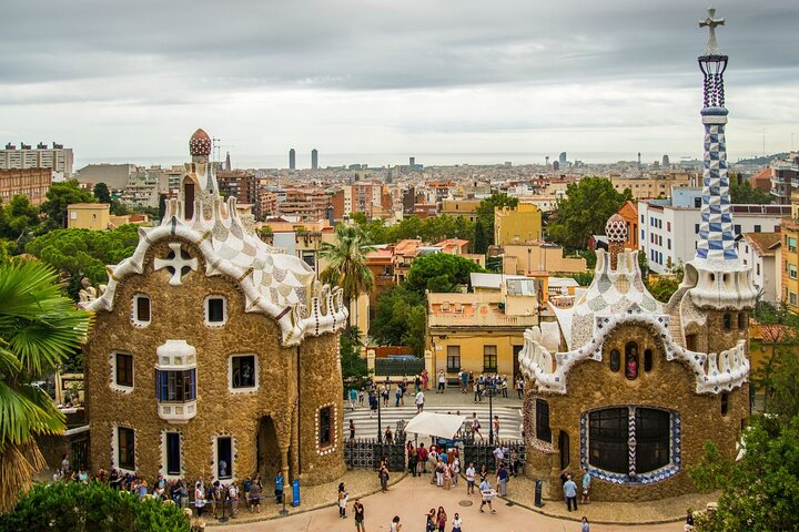 Barcelona: Reserved Group Entrance to Park Güell with Audio Guide - Photo 1 of 6