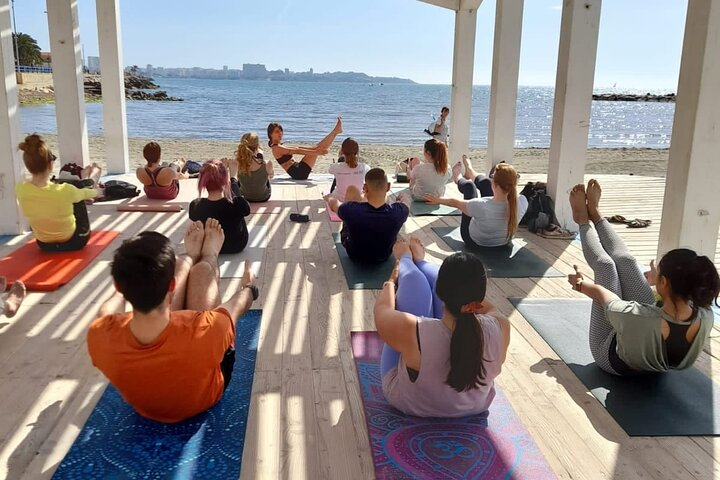Beach yoga, local culture & brunch in Alicante - Photo 1 of 13